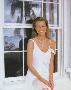 Female model niki taylor : 66