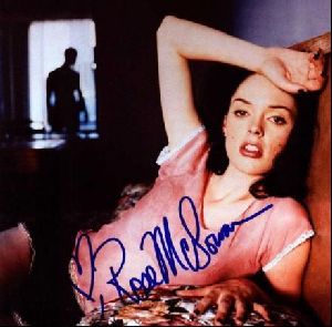 Female model rose mcgowan : 9