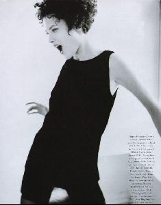 Female model shalom harlow : 21