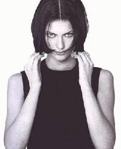 Female model shalom harlow : sh48