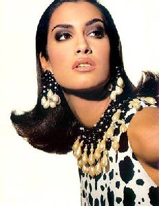 Female model yasmeen ghauri : yg26