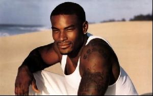 male model tyson beckford : 10