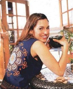 music amy jo johnson : 44