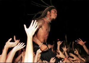 music band sevendust : 7