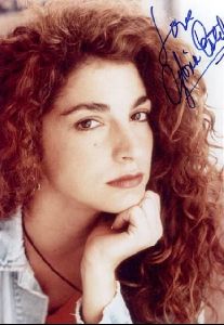 music gloria estefan : 3