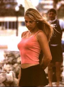 female athlete anna kournikova : 63