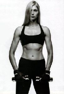 female athlete gabrielle reece : gr24