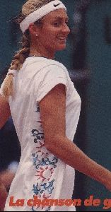 female athlete mary pierce : 19