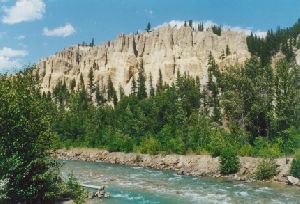 Cities Canada : Some beautiful erosion near Radium Hot Springs