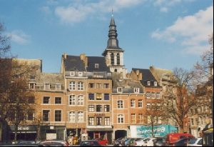 Cities Europe Belgium : Even though Namur is in the French-speaking Wallonia region of Belgium,