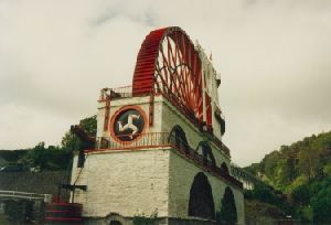 Cities Europe The United Kingdom : Waterwheel near Douglas