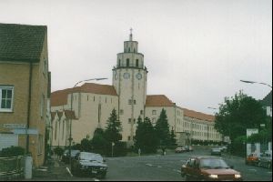 Cities Europe Germany : A German hospital across the street from the American hospital