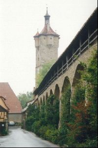 Cities Europe Germany : The north part of the Rothenburg wall. For a city so old, the wall is very w