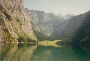 Cities Europe Germany : The Obersee, separated from the Knigsee by a strip of land