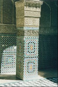 Cities Africa Morocco : A column in a Fès mosque