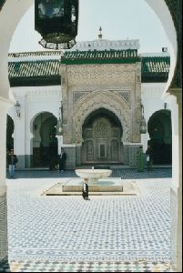 Cities Africa Morocco : A baby in a mosque in Fès