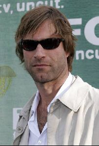 Aaron Eckhart : Aaron Eckhart-5