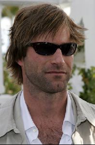 Aaron Eckhart : Aaron Eckhart-6