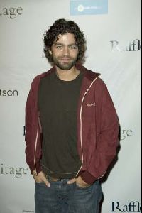 Adrian Grenier : Adrian Grenier-6