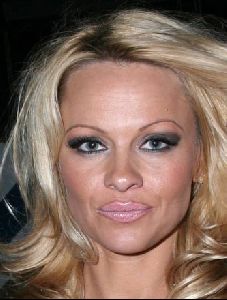 Pamela Anderson : Pamela Anderson-22