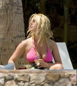 Music Jessica Simpson picture: Jessica Simpson bikini