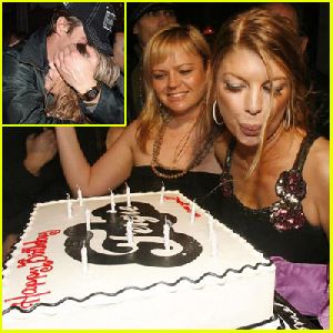 Fergie celebrates her 31st birthday at Citizen Smith with friends on March 28th 2006