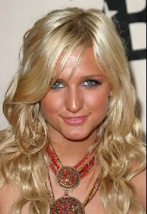 Ashlee Simpson : Ashlee 20Simpson-26