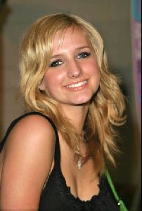 Ashlee Simpson : Ashlee 20Simpson-35