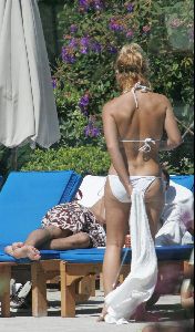 Music Britney Spears pictures : Britney Spears bikini photo