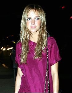 Music Ashlee Sipmson picture: Ashlee Simpson new nose