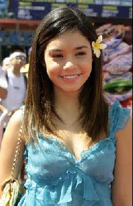 Vanessa Hudgens attends the Premiere of Thunderbirds on July 24th 2004 at Universal Studios Cinemas in Hollywood