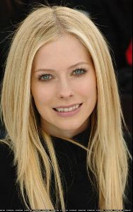 Avril Lavigne straight blond hair