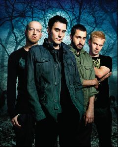 BREAKING BENJAMIN : Breaking-Benjamin-um03