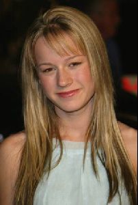 BRIE LARSON : Brie Larson-20