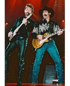 Brooks   Dunn : 251536