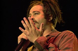 COUNTING CROWS : 800px-Adam Duritz