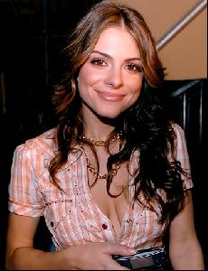 Maria Menounos : maria-menounos-picture-2