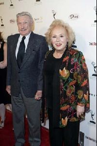 Doris Roberts : Doris Roberts-8