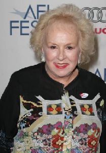 Doris Roberts : Doris Roberts-SGG-024577