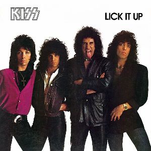 KISS : 600px-Lick it up cover