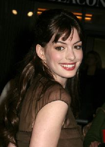 Anne Hathaway : Anne Hathaway-13