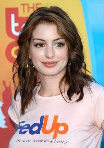 Anne Hathaway : Anne Hathaway-18