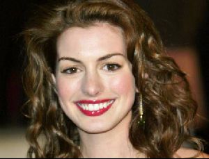 Anne Hathaway : Anne Hathaway-24