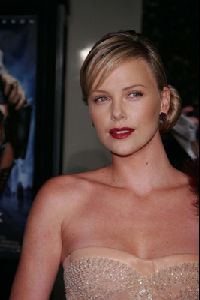 Charlize Theron : Charlize Theron-19