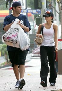 Jessica Alba and her boyfriend Cash Warren spotted Halloween shopping in Hollywood in 2006