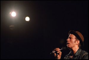 Tom Waits : Tom-Waits-an08