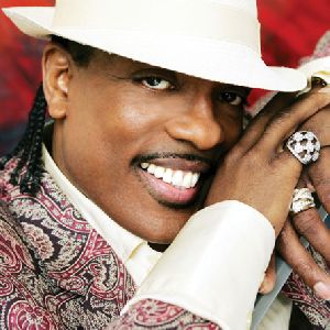 Charlie Wilson : Charlie-Wilson-jv01