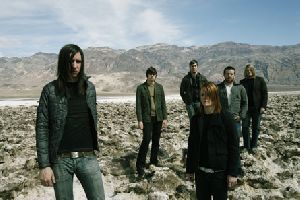 Underoath : Underoath-band-t04