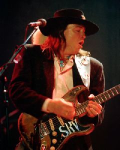 Stevie Ray Vaughan : Stevie Ray Vaughan-2