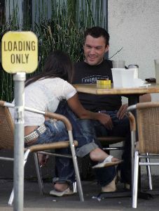 Megan Fox : Megan Fox and Brian Austin Green pic